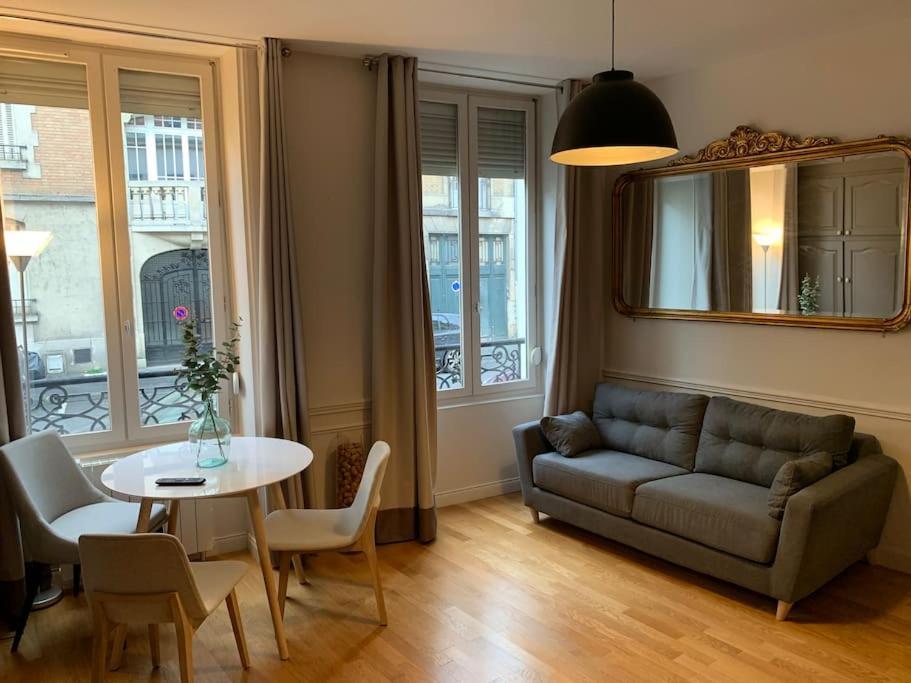 Apppartement Des Sacres De Reims Apartment Екстериор снимка